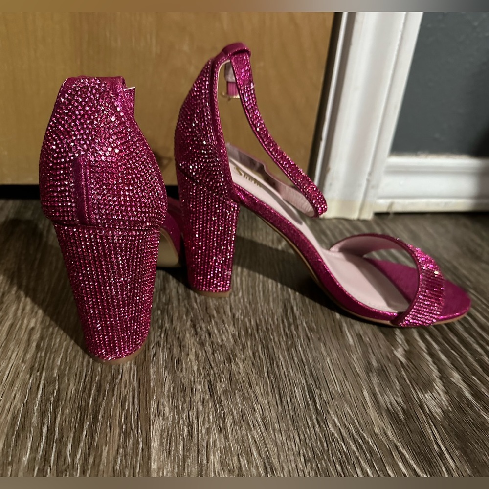 Pink sparkly heels